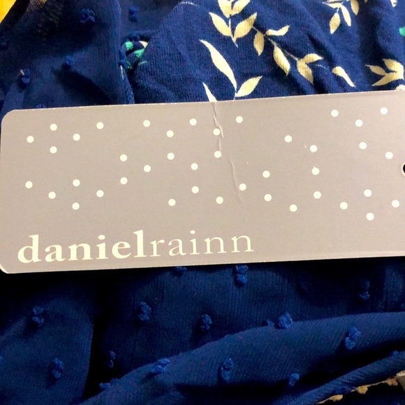 Daniel Rainn navy blue floral mixed media scoop neck flutter sleeve PS - Picture 8 of 8